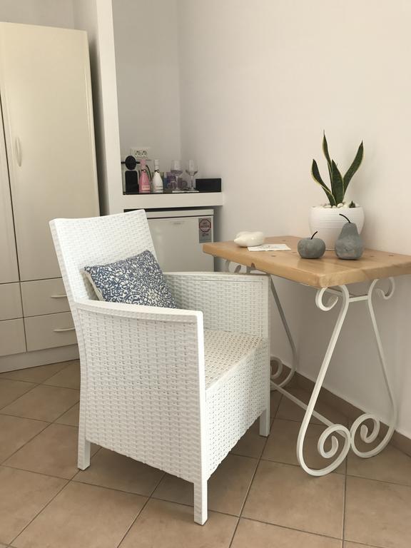 Yanna Asteri Suites *
